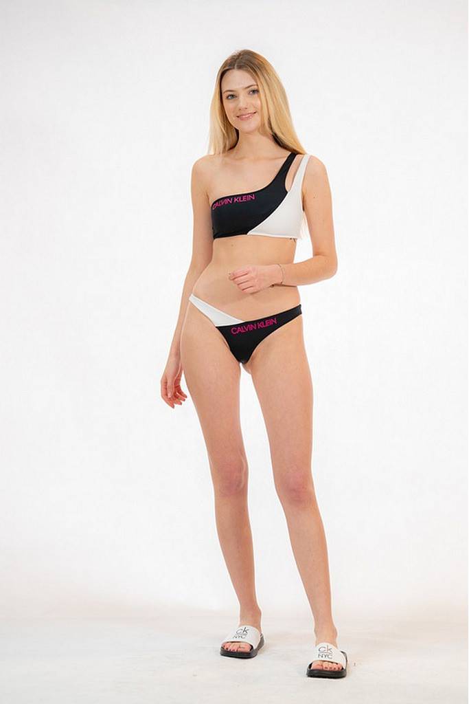 Detal stylizacja calvin klein swimwear góra od bikini damska KW0KW00885