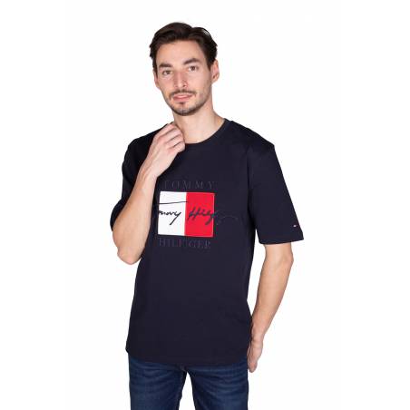 Detal 2 tommy hilfiger t-shirt męski relaxed MW0MW15331