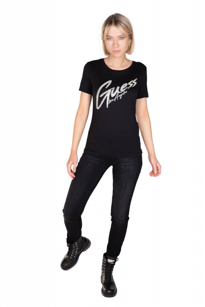 Detal stylizacja guess t-shirt damski genny W0YI0H K46D1 Detal stylizacja guess t-shirt damski genny W0YI0H K46D1