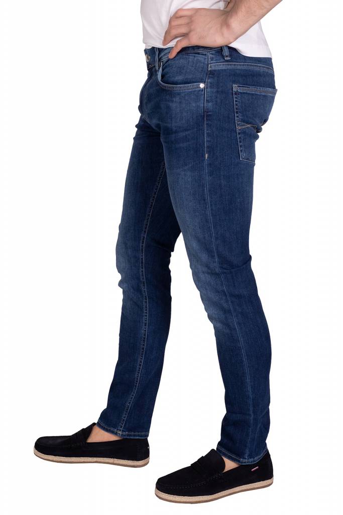 Przód guess jeansy męskie miami M02AN1 D3ZL1 Przód guess jeansy męskie miami M02AN1 D3ZL1