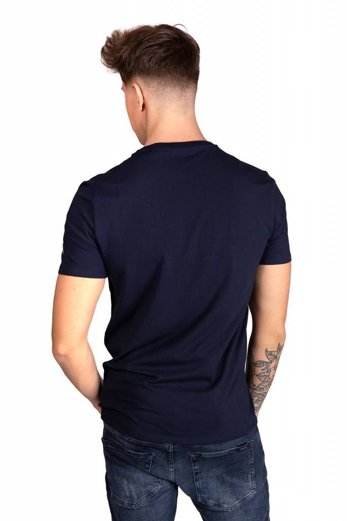Tył guess t-shirt męski z nadrukiem camuspace tee M1GI58 J1311 Tył guess t-shirt męski z nadrukiem camuspace tee M1GI58 J1311