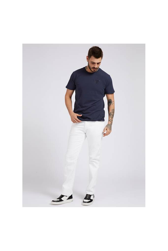 Detal stylizacja guess t-shirt męski z organicznej bawełny logo M1GI56 K8HM0 Detal stylizacja guess t-shirt męski z organicznej bawełny logo M1GI56 K8HM0