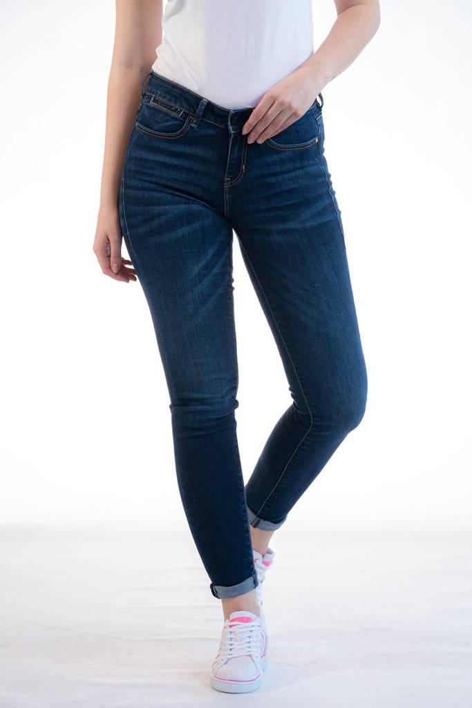 Guess jeansy damskie mid denim W94AJ2 D3TX0