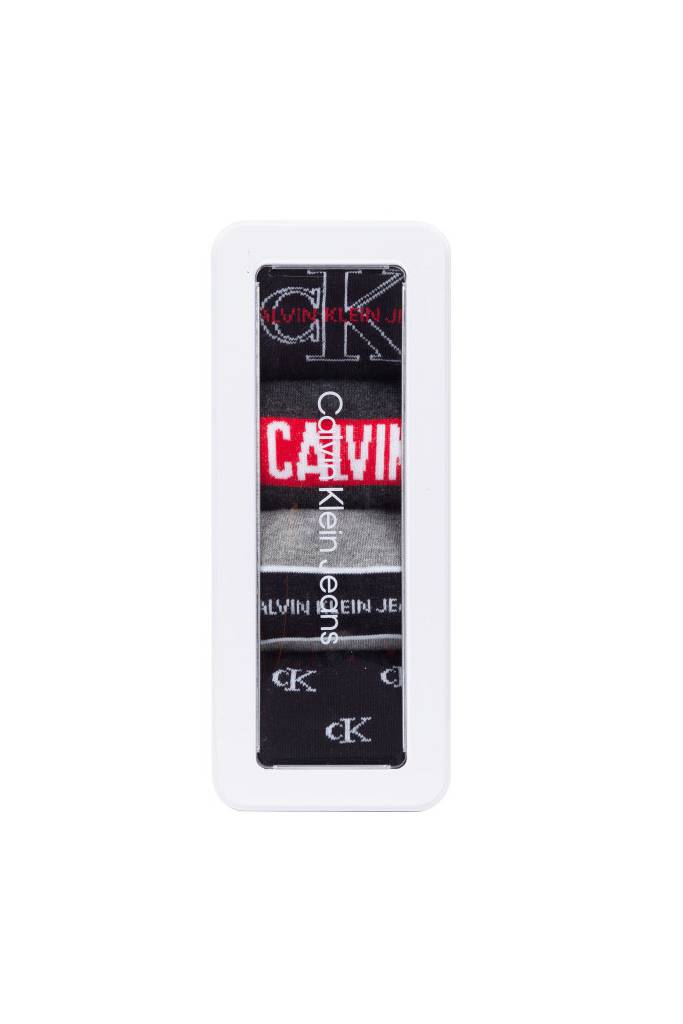 Detal stylizacja calvin klein jeans skarpety męskie 4-pack gift box 100004808