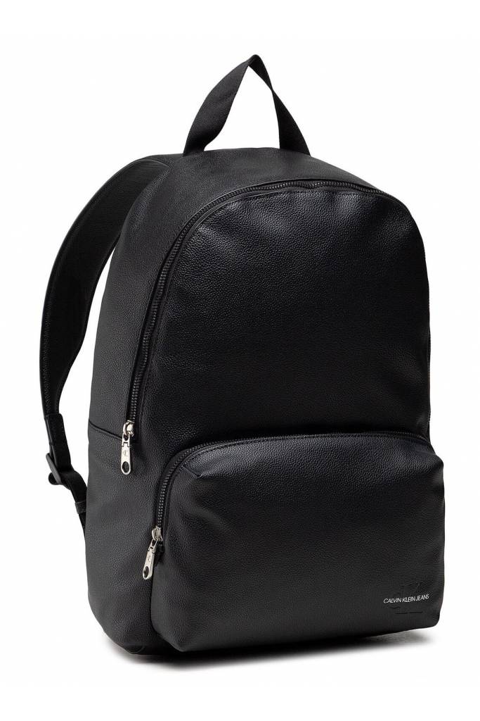Detal stylizacja calvin klein jeans plecak męski campus K50K507218 Detal stylizacja calvin klein jeans plecak męski campus K50K507218