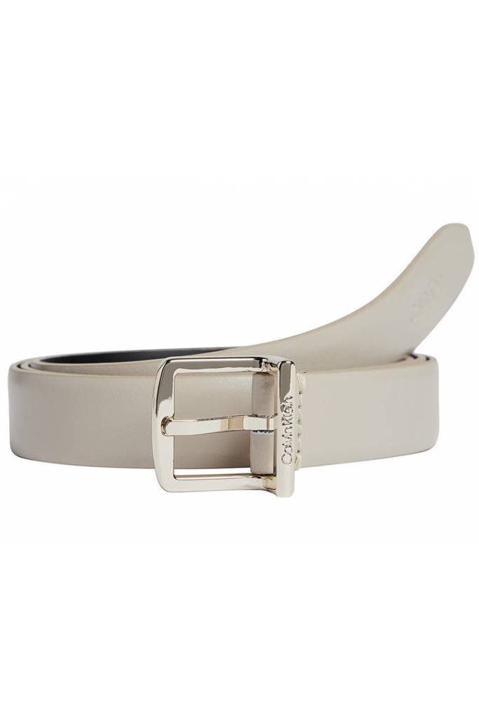 Detal stylizacja calvin klein skórzany pasek damski K60K608481 Detal stylizacja calvin klein skórzany pasek damski K60K608481