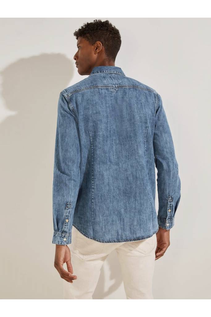 Tył guess koszula jeansowa męska truckee M2RH02 D14LA Tył guess koszula jeansowa męska truckee M2RH02 D14LA