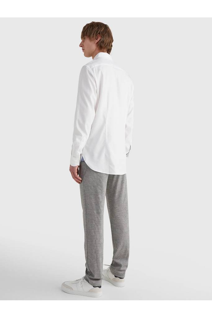 Tył męska koszula tommy hilfiger dobby flex slim fit MW0MW23272 Tył męska koszula tommy hilfiger dobby flex slim fit MW0MW23272