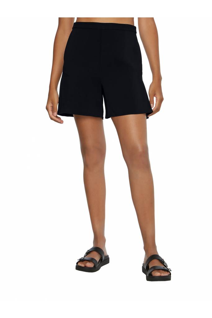 Przód damskie szorty z krepy calvin klein travel K20K203778 Przód damskie szorty z krepy calvin klein travel K20K203778