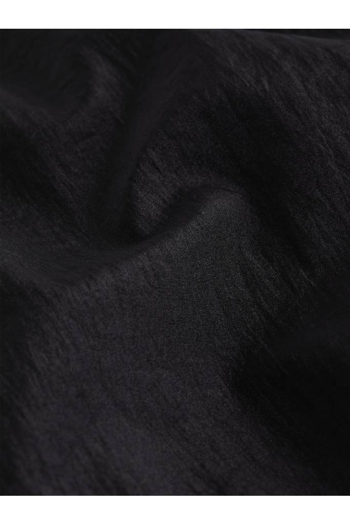 Tył sportowe szorty damskie crinkle z logo calvin klein jeans J20J218046 Tył sportowe szorty damskie crinkle z logo calvin klein jeans J20J218046