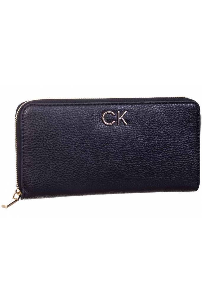 Detal stylizacja duży portfel damski re lock calvin klein K60K609482