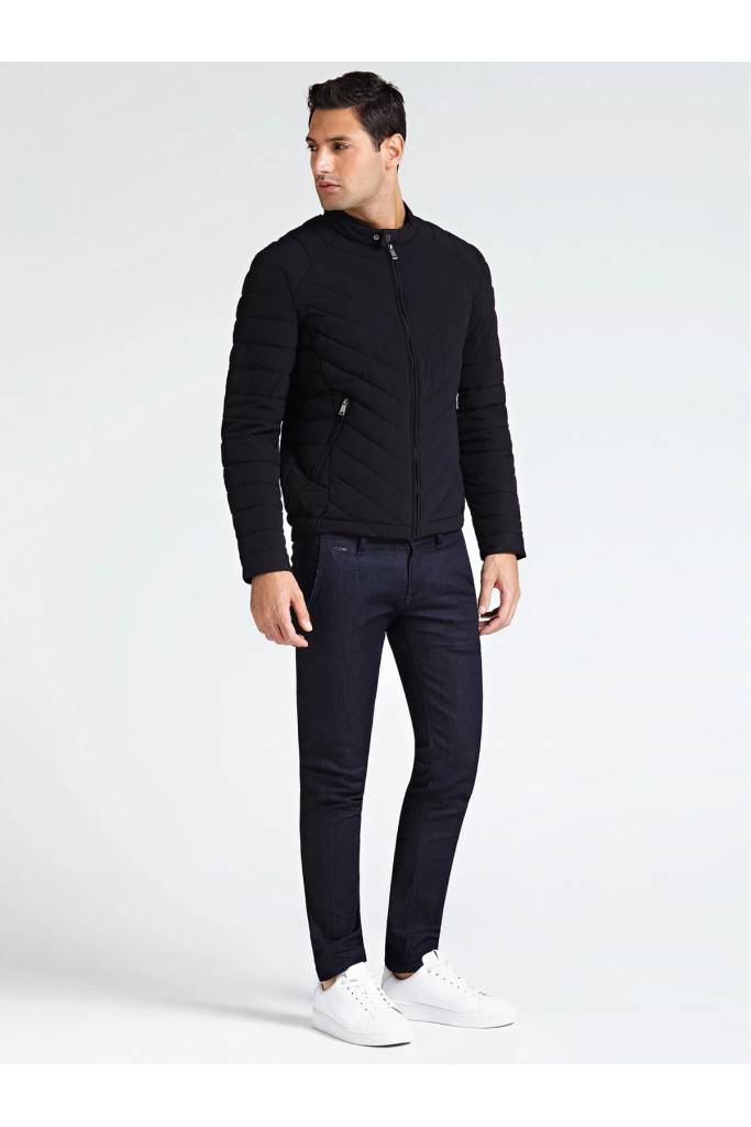 Detal stylizacja przeszywana kurtka męska na zamek guess M84L05 W6NW1 Detal stylizacja przeszywana kurtka męska na zamek guess M84L05 W6NW1