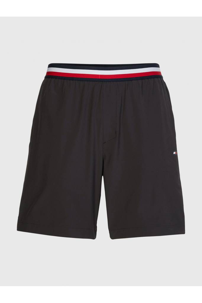 Męskie szorty treningowe odprowadzające wilgoć tommy hilfiger MW0MW22881 Męskie szorty treningowe odprowadzające wilgoć tommy hilfiger MW0MW22881