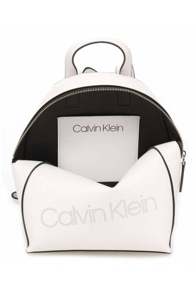 Tył calvin klein plecak must K60K606186