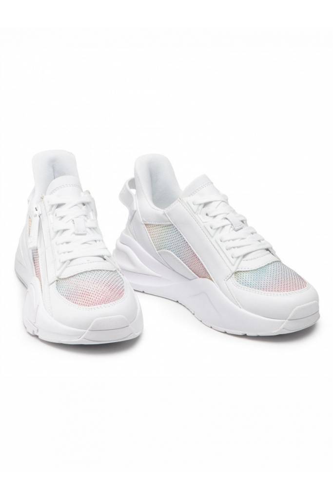 Przód sneakersy damskie guess bailia2 FL6B2L ELE12
