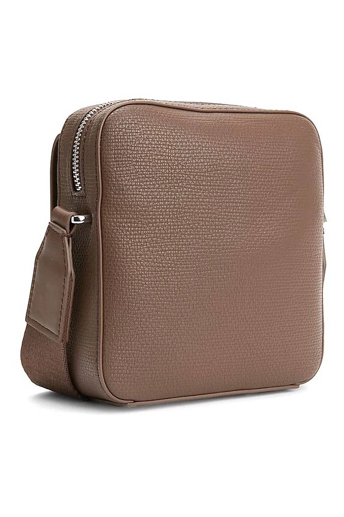 Detal 2 saszetka męska minimalism na ramię calvin klein K50K509558 Detal 2 saszetka męska minimalism na ramię calvin klein K50K509558