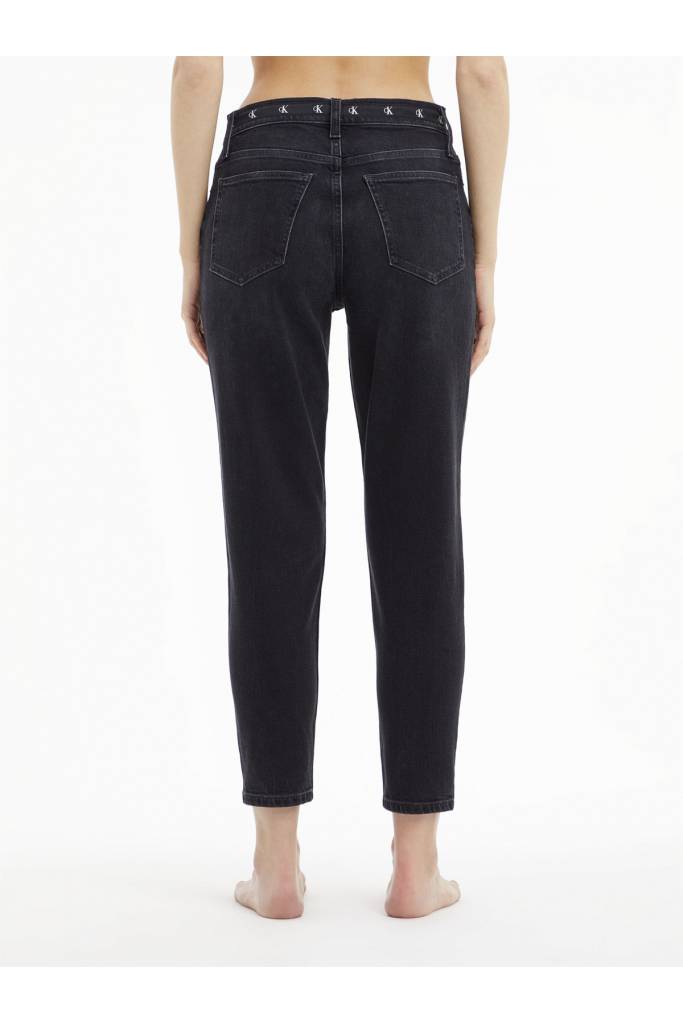 Tył damskie jeansy mom calvin klein jeans J20J219364 Tył damskie jeansy mom calvin klein jeans J20J219364