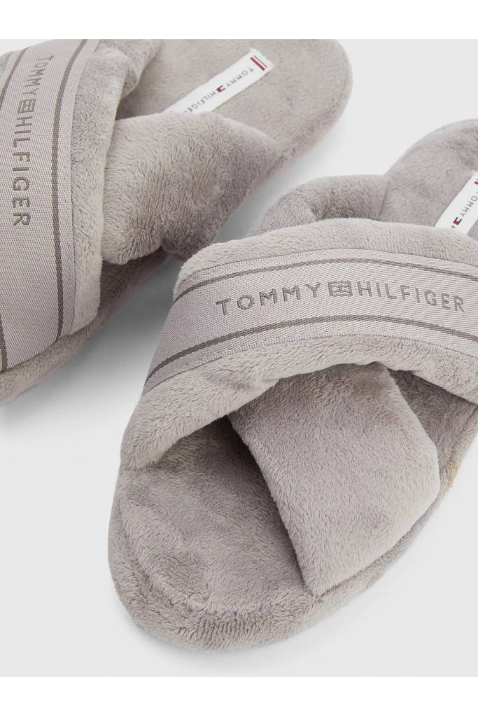Detal 3 damskie kapcie comfy home tommy hilfiger FW0FW06587 Detal 3 damskie kapcie comfy home tommy hilfiger FW0FW06587