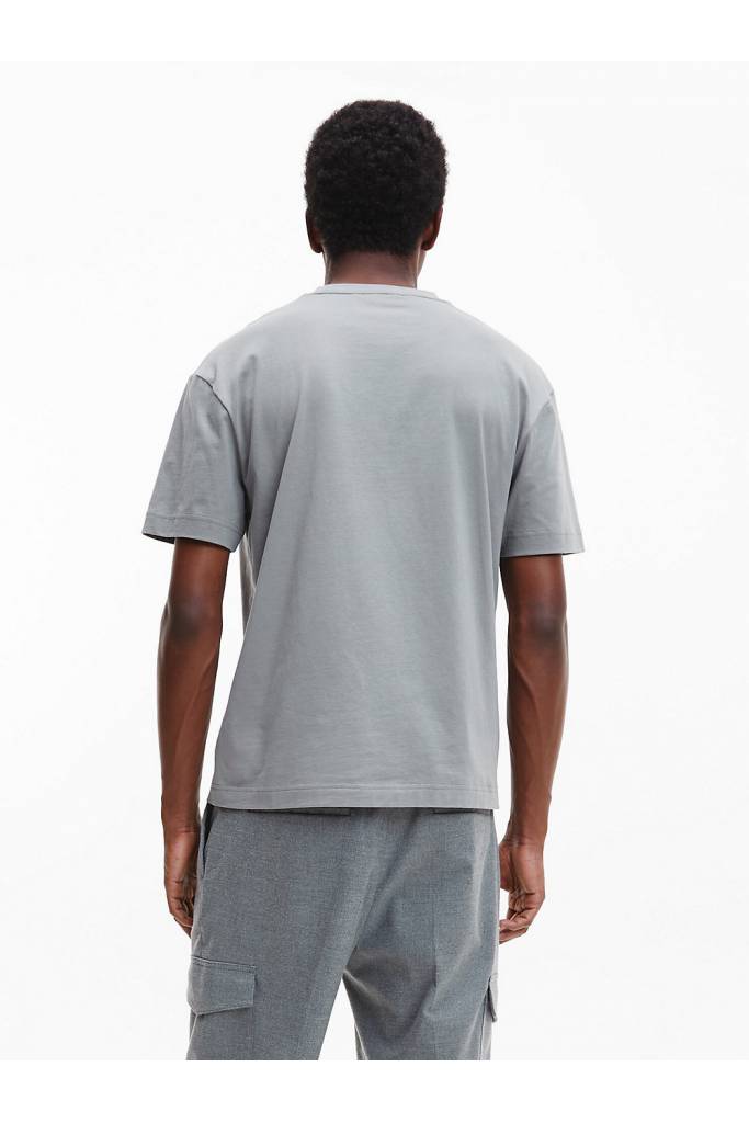 Tył męski t-shirt logo box calvin klein K10K110115 Tył męski t-shirt logo box calvin klein K10K110115
