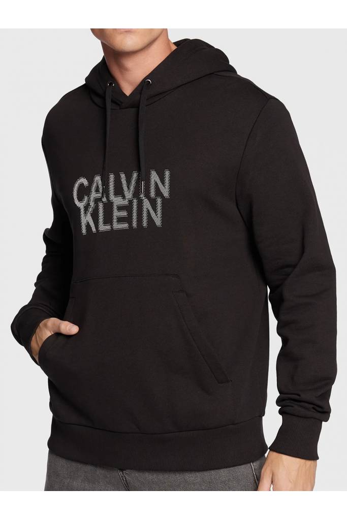 Przód męska bluza z kapturem distorted logo calvin klein K10K110075 Przód męska bluza z kapturem distorted logo calvin klein K10K110075