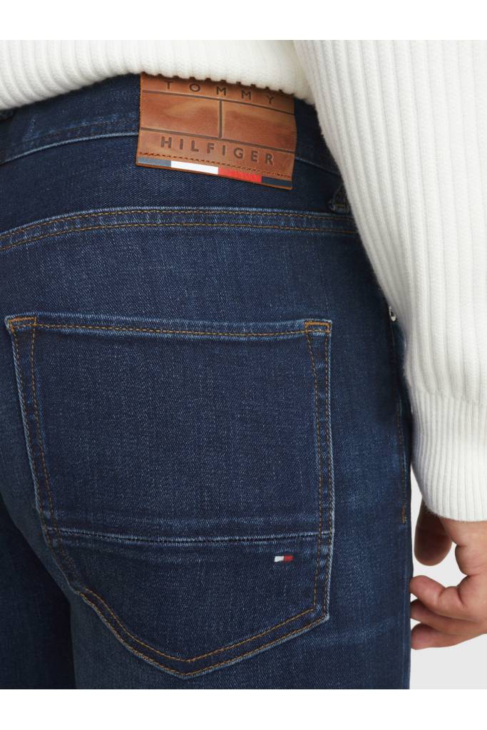 Detal stylizacja męskie jeansy denton tommy hilfiger MW0MW28627 Detal stylizacja męskie jeansy denton tommy hilfiger MW0MW28627