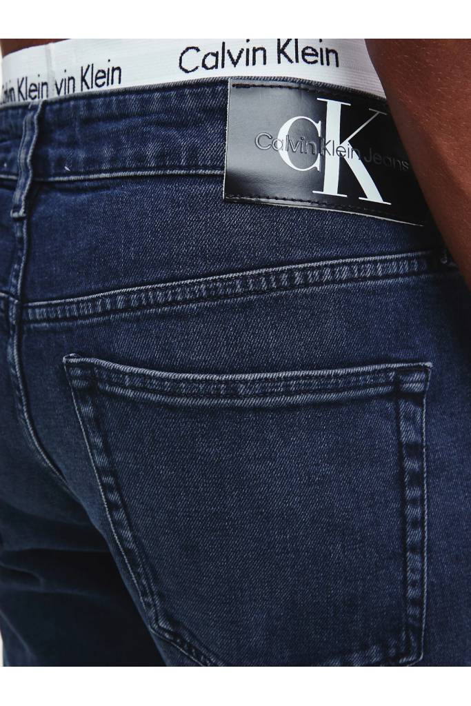 Detal stylizacja męskie jeansy slim taper calvin klein jeans J30J321471 Detal stylizacja męskie jeansy slim taper calvin klein jeans J30J321471