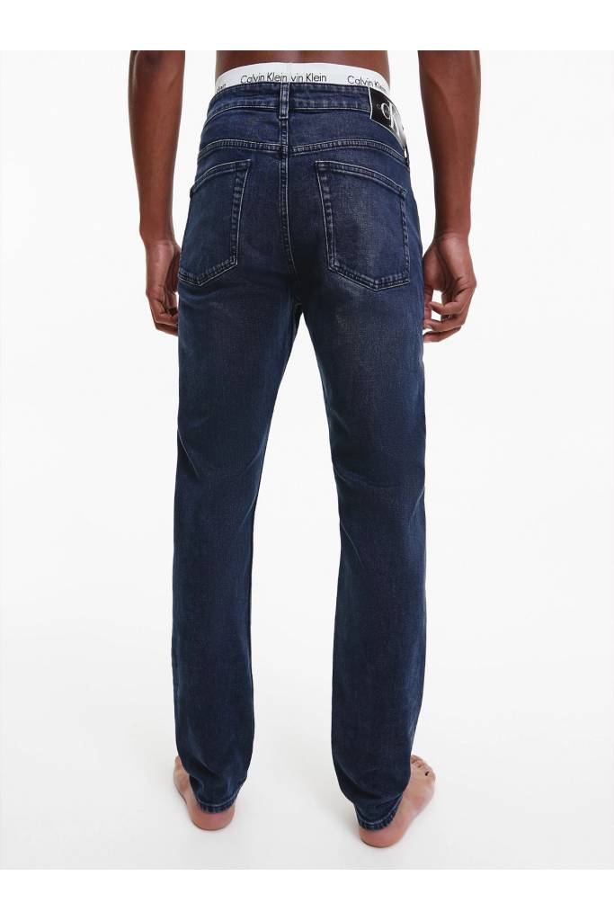 Tył męskie jeansy slim taper calvin klein jeans J30J321471 Tył męskie jeansy slim taper calvin klein jeans J30J321471