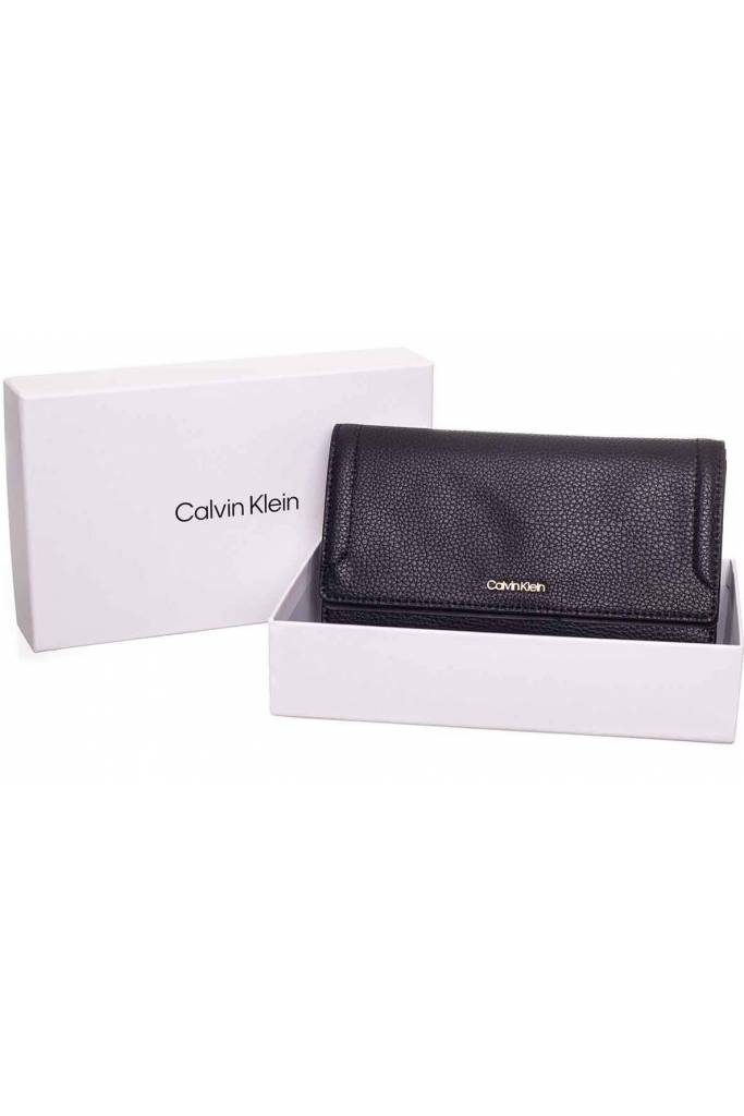 Przód duży damski portfel elevated trifold calvin klein K60K609917 Przód duży damski portfel elevated trifold calvin klein K60K609917
