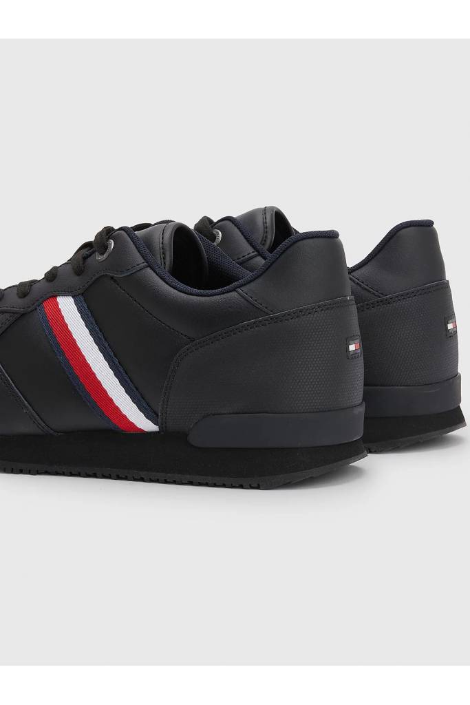 Tył męskie sneakersy skórzane iconic runner tommy hilfiger FM0FM04281 Tył męskie sneakersy skórzane iconic runner tommy hilfiger FM0FM04281