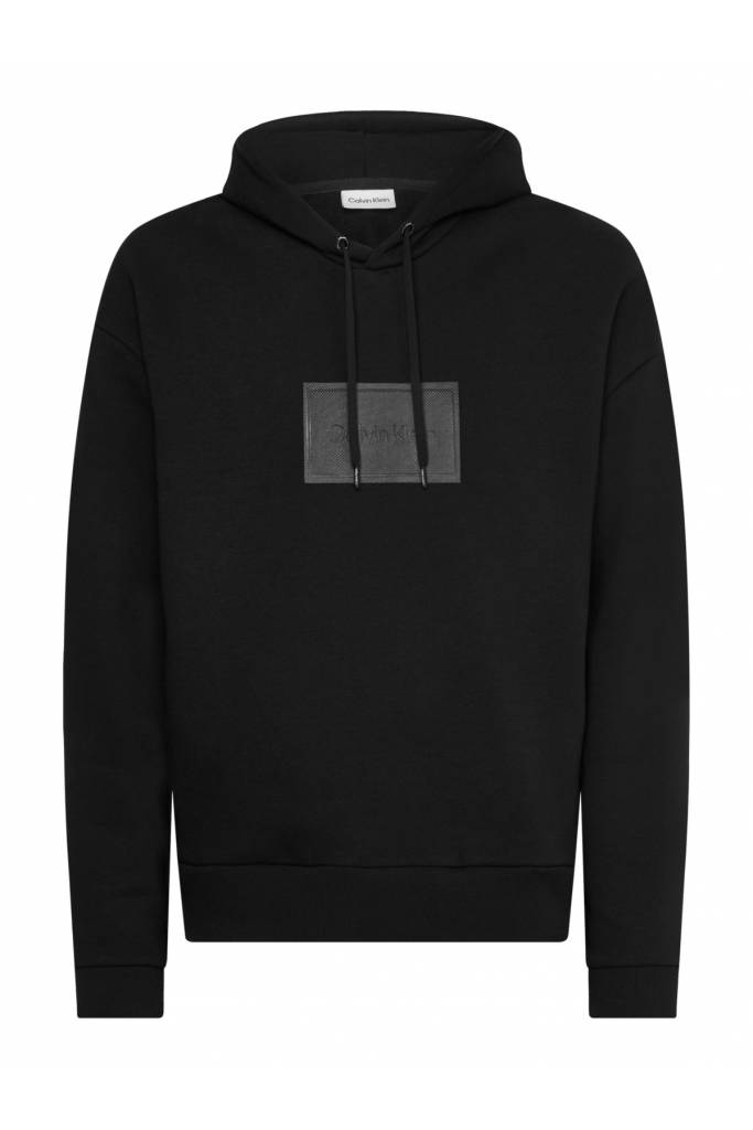 Detal 2 męska bluza z kapturem i aplikacją logo box calvin klein K10K110092 Detal 2 męska bluza z kapturem i aplikacją logo box calvin klein K10K110092