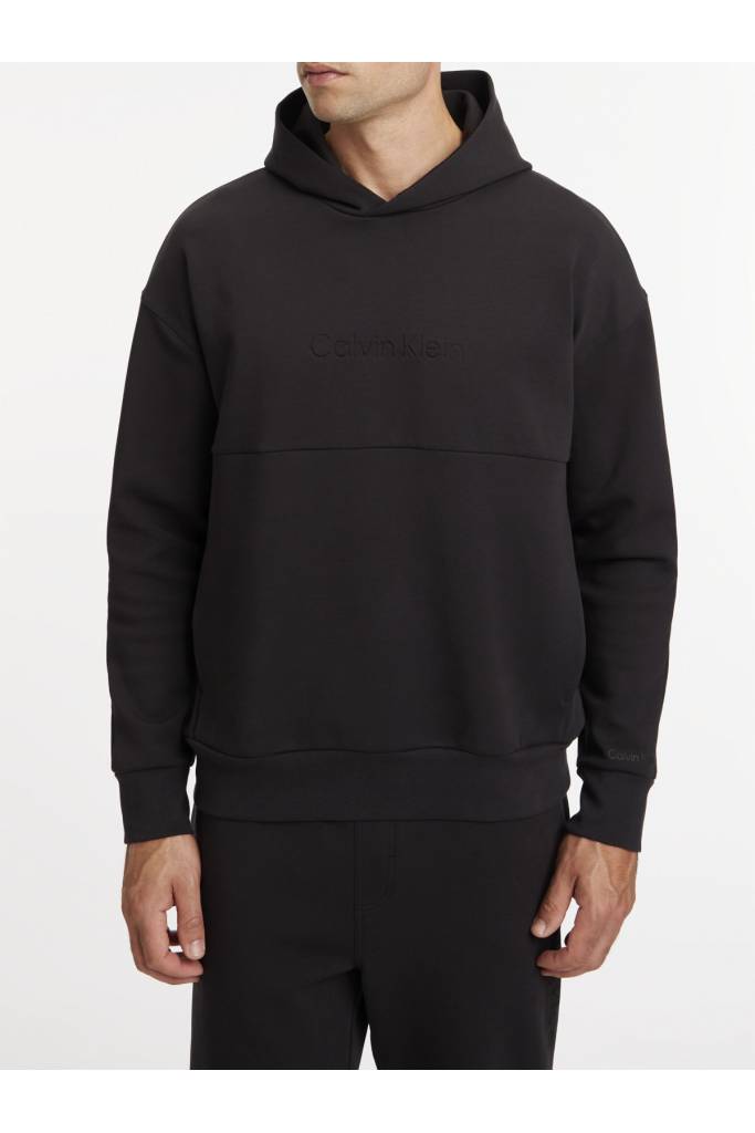 Detal 2 męska bluza dresowe comfort debossed logo calvin klein K10K108058 Detal 2 męska bluza dresowe comfort debossed logo calvin klein K10K108058