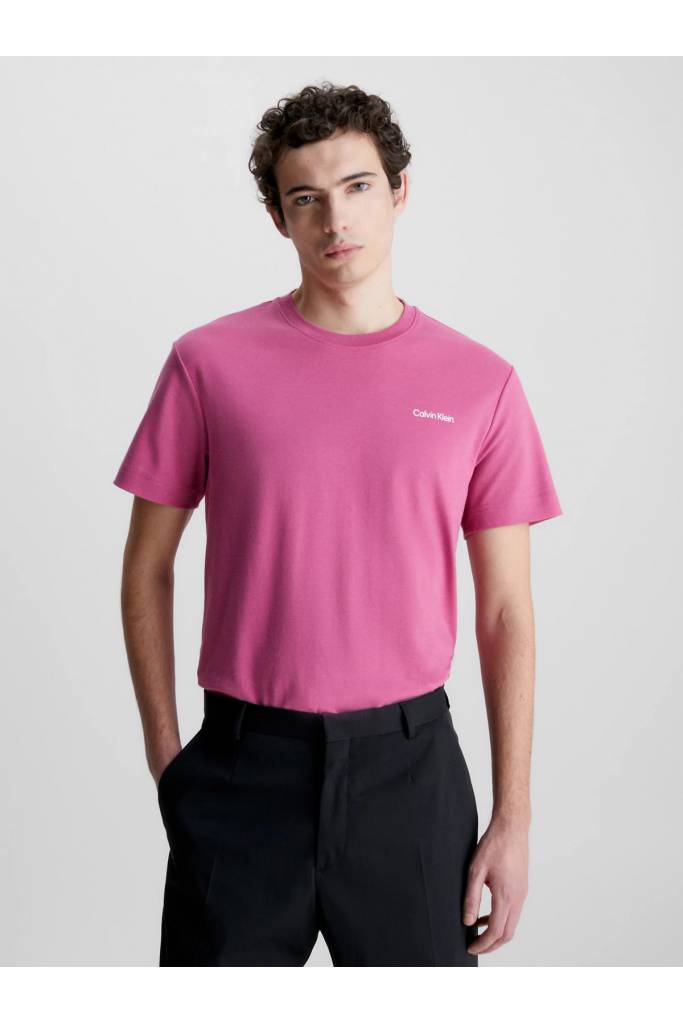 Przód męski t-shirt micro logo interlock calvin klein K10K109894 Przód męski t-shirt micro logo interlock calvin klein K10K109894