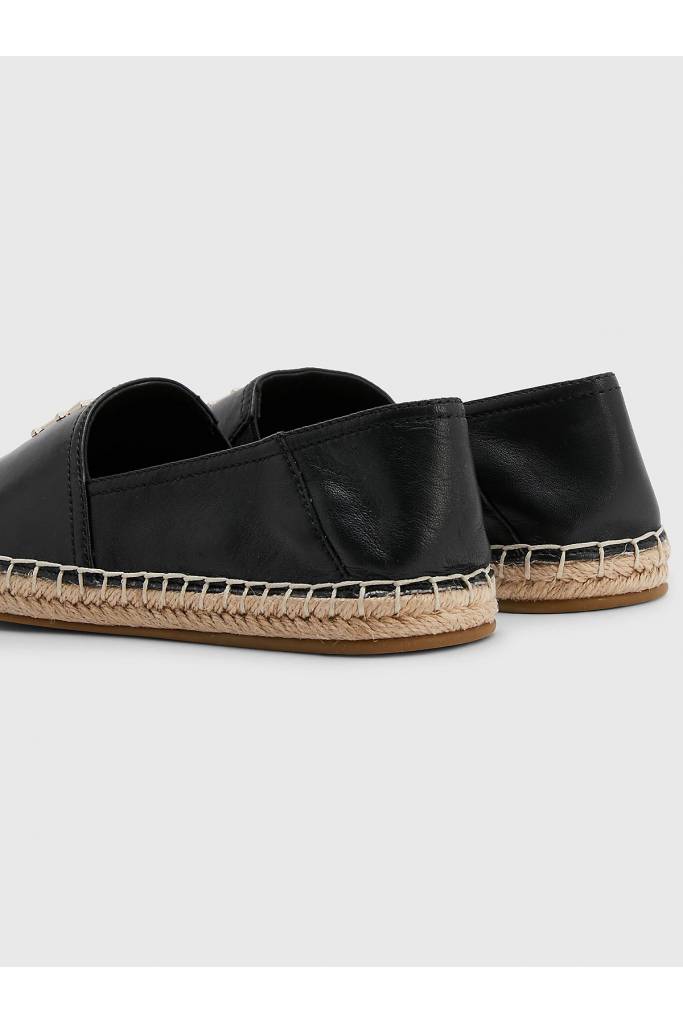 Detal 5 damskie skórzane espadryle sygnowane essential tommy hilfiger FW0FW07100 Detal 5 damskie skórzane espadryle sygnowane essential tommy hilfiger FW0FW07100