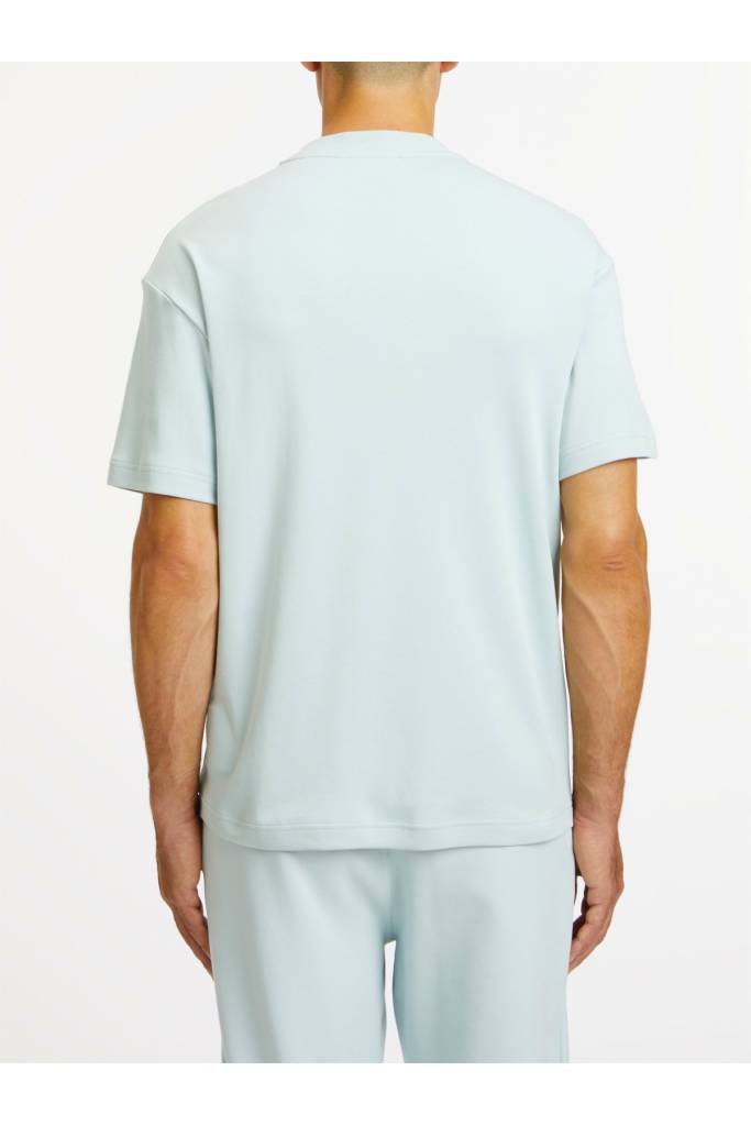 Detal 5 męski t-shirt logo comfort calvin klein K10K111177 Detal 5 męski t-shirt logo comfort calvin klein K10K111177