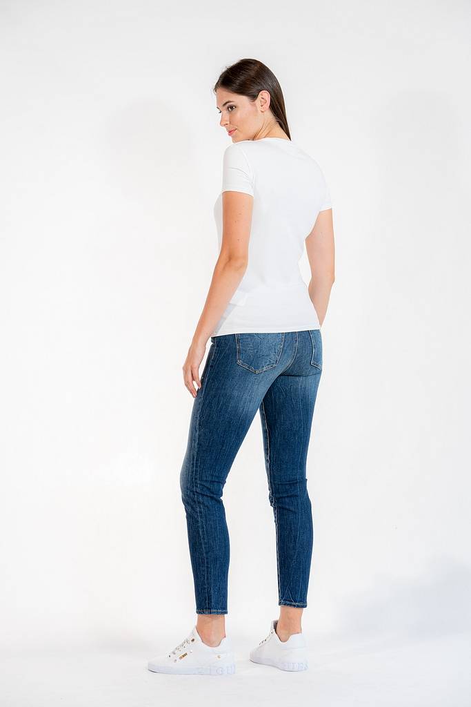 Detal stylizacja guess jeansy damskie 1981 W01A46 D3XR2