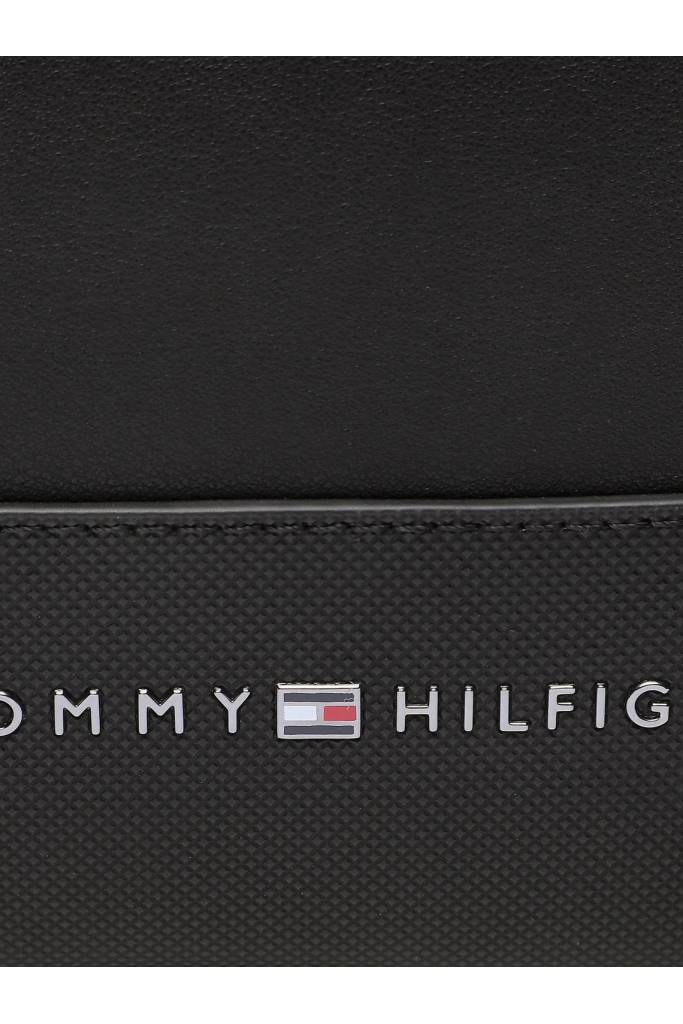 Detal stylizacja męska kosmetyczka essential tommy hilfiger AM0AM10921