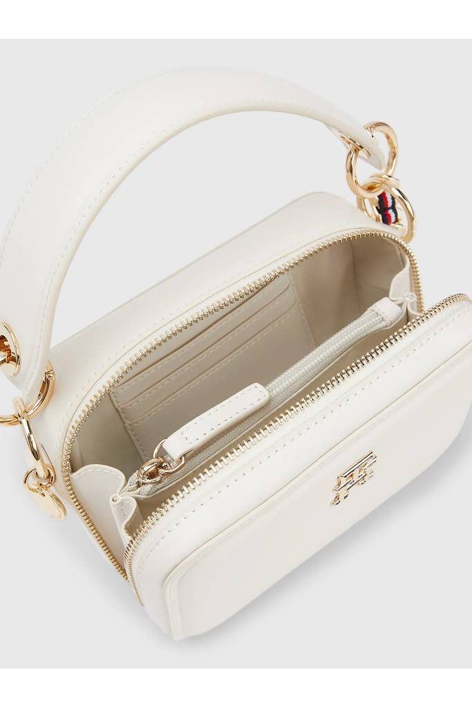 Przód damska torebka na ramię chic trunk tommy hilfiger AW0AW14781