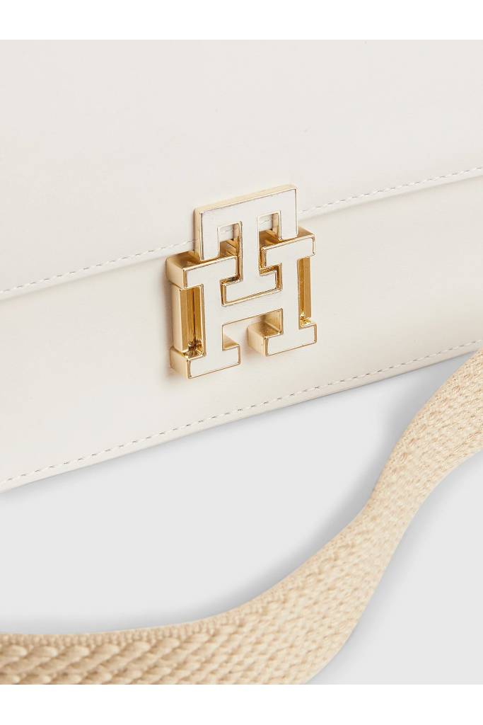 Detal stylizacja skórzana damska torebka na ramię pushlock tommy hilfiger AW0AW14449 Detal stylizacja skórzana damska torebka na ramię pushlock tommy hilfiger AW0AW14449