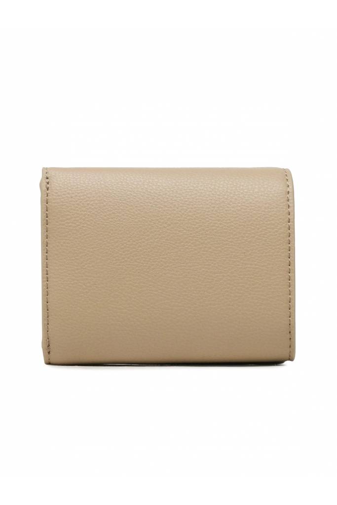 Detal stylizacja damski portfel casual bi-fold tommy hilfiger AW0AW14634 Detal stylizacja damski portfel casual bi-fold tommy hilfiger AW0AW14634