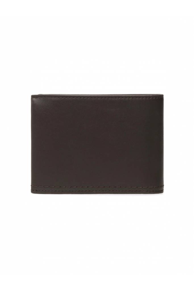 Detal stylizacja męski portfel duo stitch bifold 5cc calvin klein K50K510322 Detal stylizacja męski portfel duo stitch bifold 5cc calvin klein K50K510322