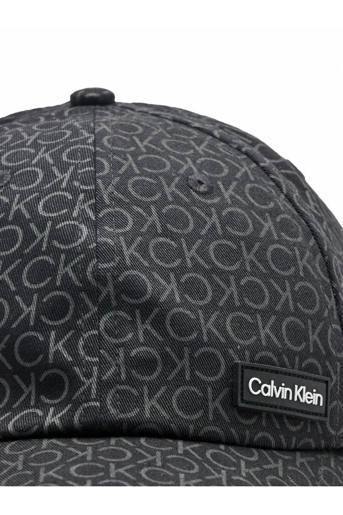 Detal stylizacja męska czapka z daszkiem elevated patch calvin klein K50K510485 Detal stylizacja męska czapka z daszkiem elevated patch calvin klein K50K510485