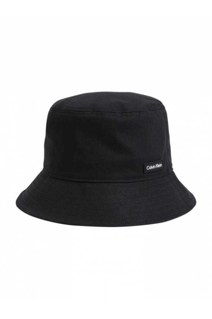 Męski kapelusz typu bucket elevated patch calvin klein K50K510486