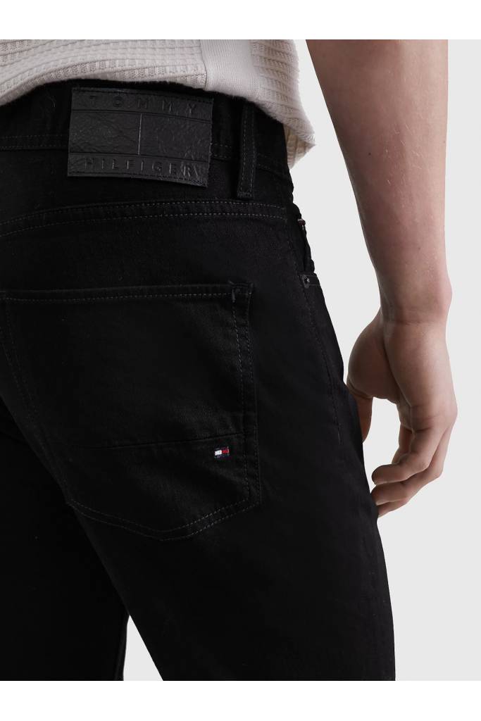 Detal stylizacja męskie jeansy core denton tommy hilfiger MW0MW15595