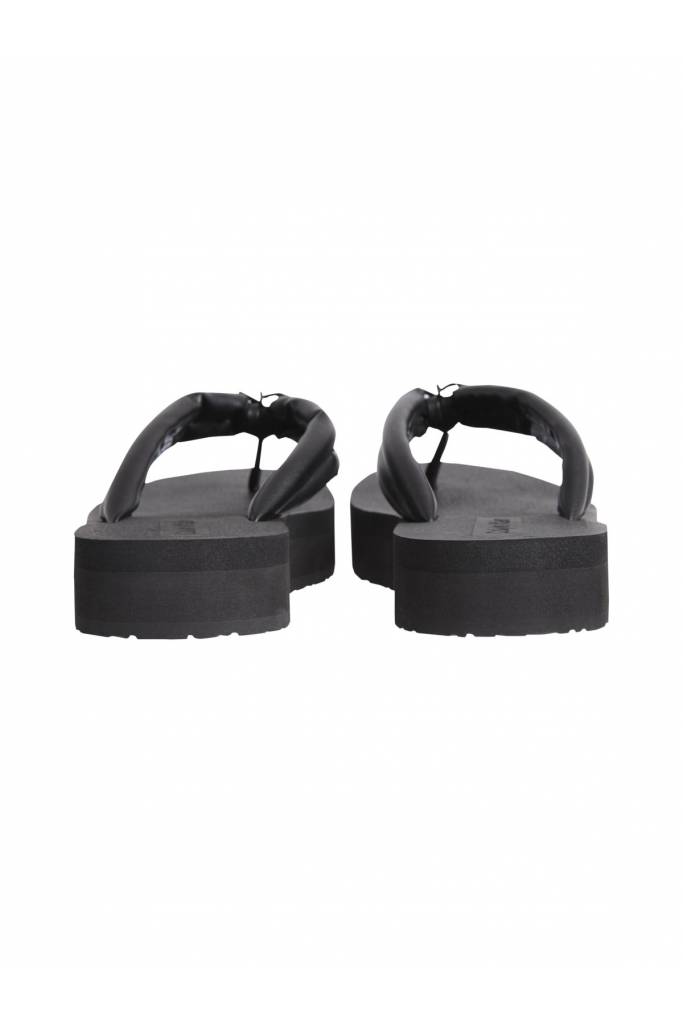 Detal 3 damskie japonki na platformie flip flop calvin klein HW0HW01503 Detal 3 damskie japonki na platformie flip flop calvin klein HW0HW01503