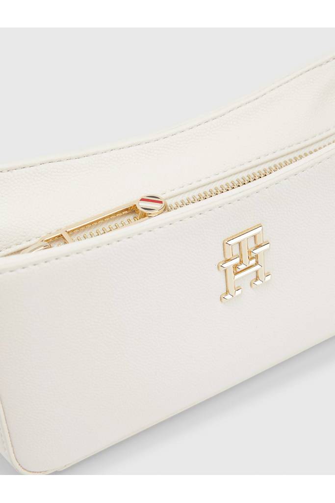 Detal stylizacja damska torebka na ramię timeless chain tommy hilfiger AW0AW14483 Detal stylizacja damska torebka na ramię timeless chain tommy hilfiger AW0AW14483