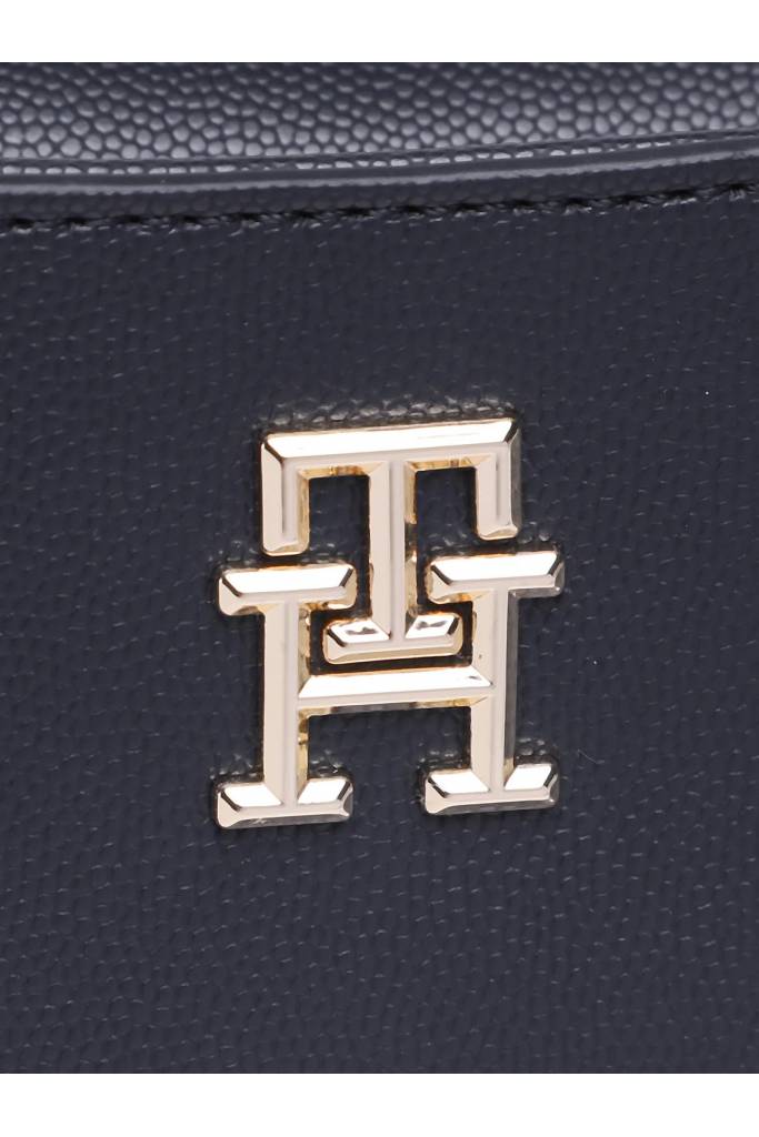 Detal 3 damska torebka na ramię timeless chain tommy hilfiger AW0AW14483