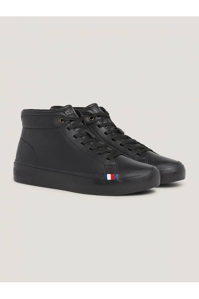 Przód męskie sneakersy skórzane modern vulc lth hi wl tommy hilfiger FM0FM04820