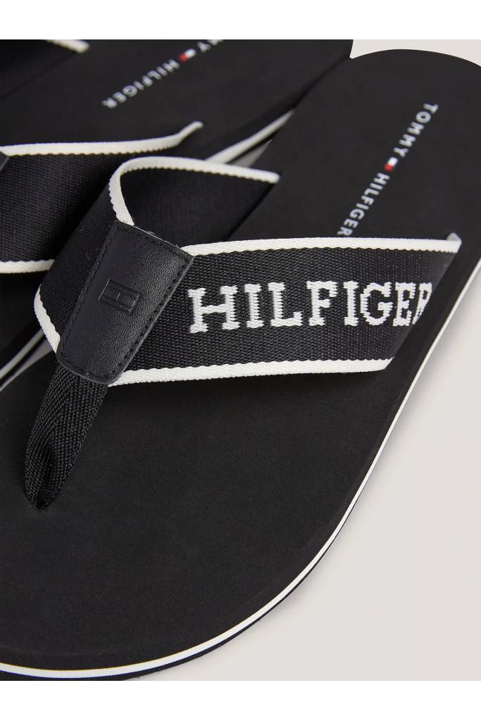 Detal stylizacja męskie japonki materiałowe im mono tommy hilfiger FM0FM04862