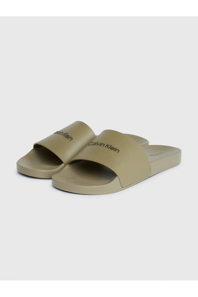 Detal 8 męskie klapki pool slide rubber calvin klein HM0HM00455 Detal 8 męskie klapki pool slide rubber calvin klein HM0HM00455