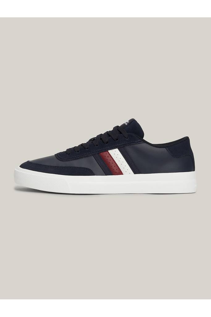 Męskie sneakersy skórzane cupset rwb tommy hilfiger FM0FM04975